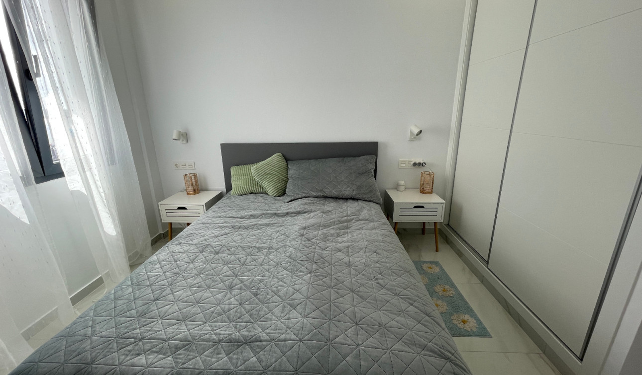 Resale - Detached Villa - Benijofar