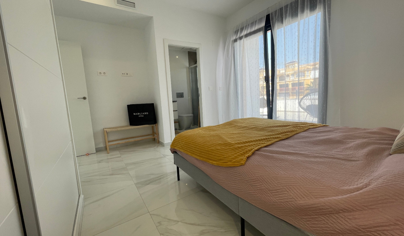 Resale - Detached Villa - Benijofar