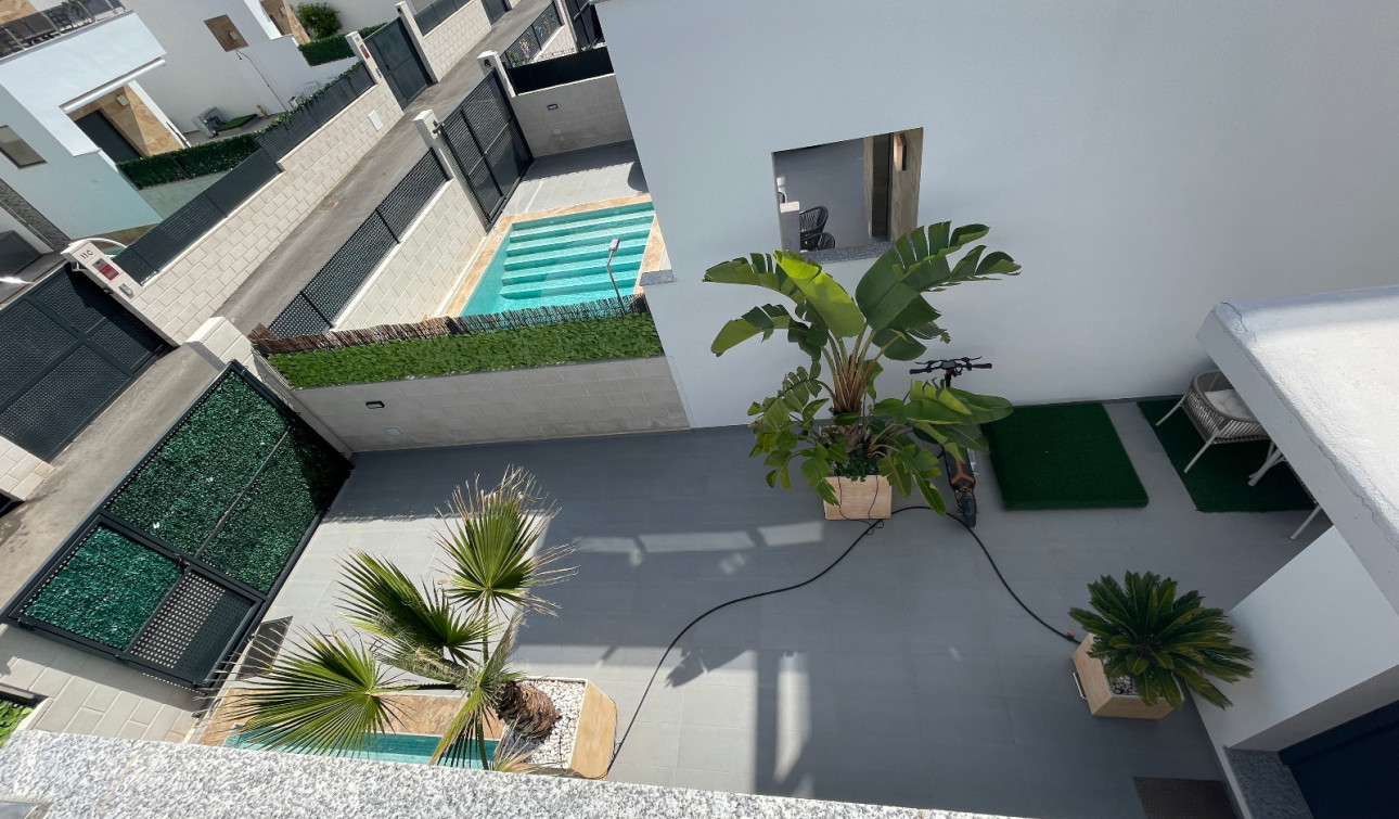 Resale - Detached Villa - Benijofar