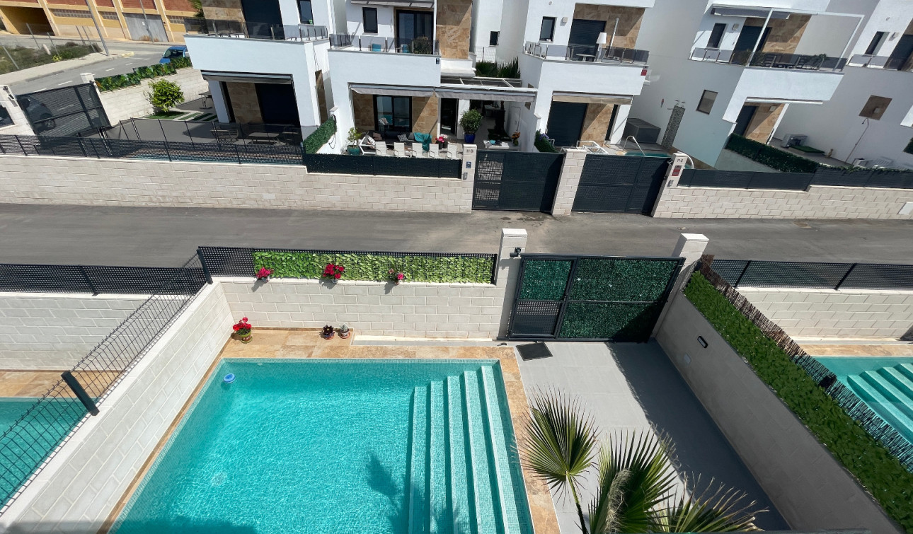 Resale - Detached Villa - Benijofar