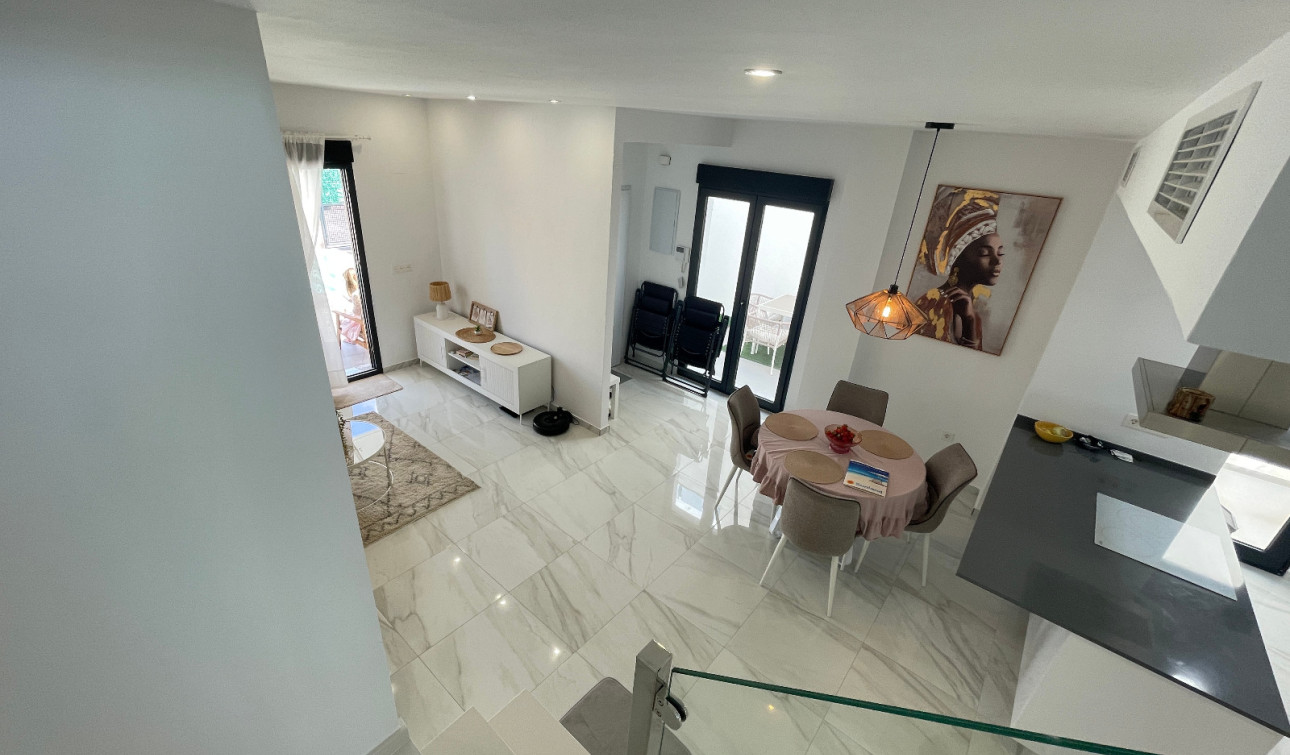 Resale - Detached Villa - Benijofar