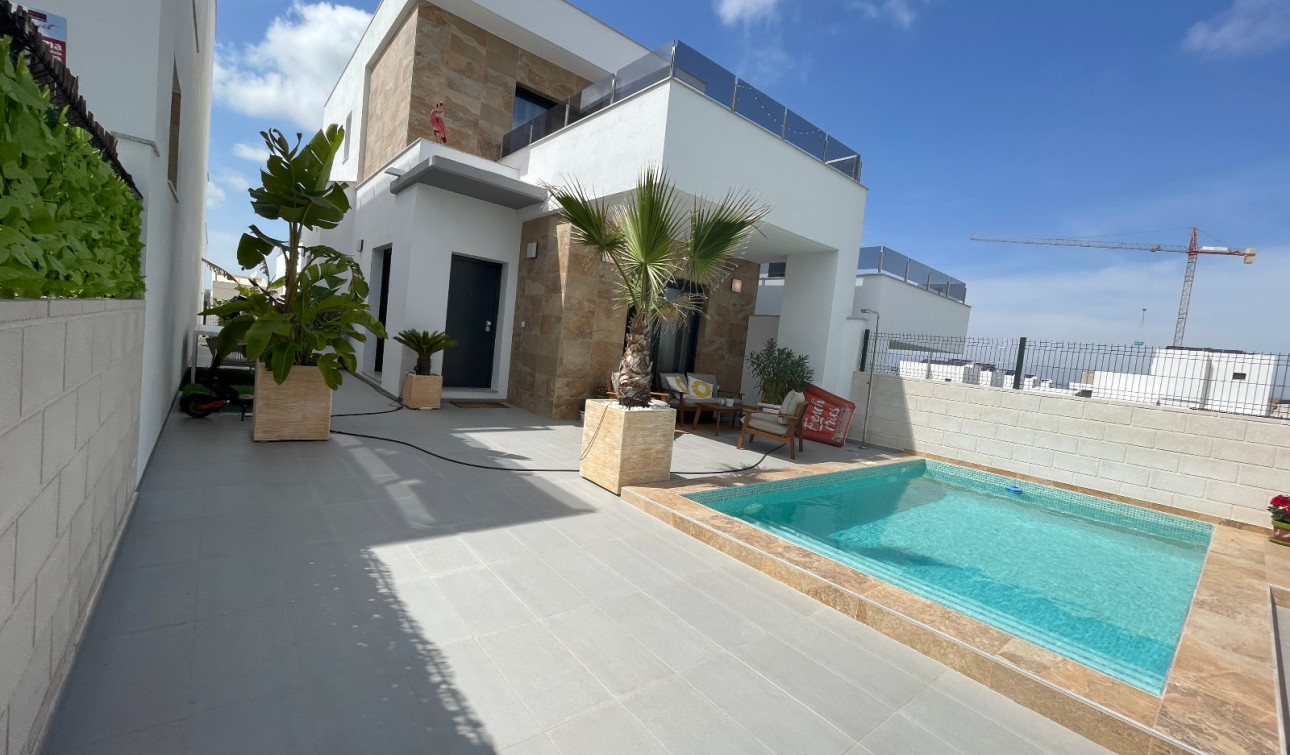 Resale - Detached Villa - Benijofar