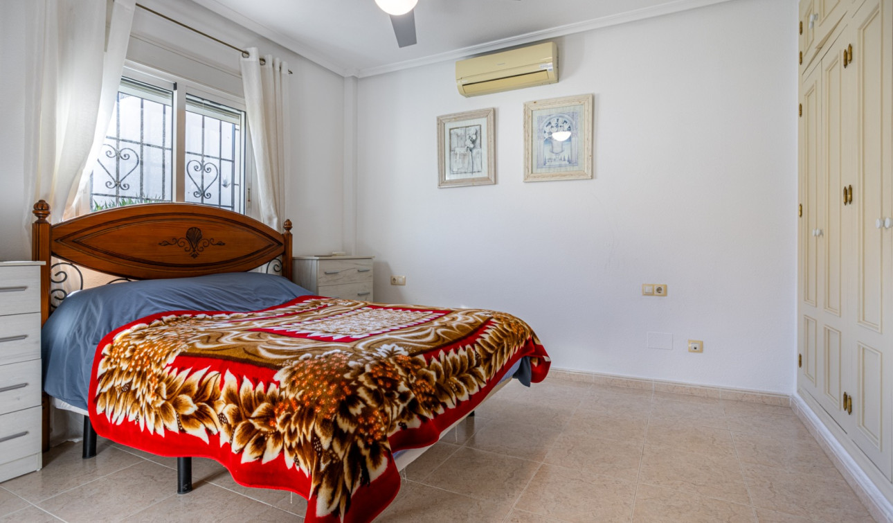 Resale - Detached Villa - Bigastro - Villas Andrea