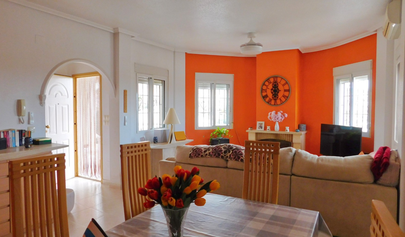 Resale - Detached Villa - Bigastro