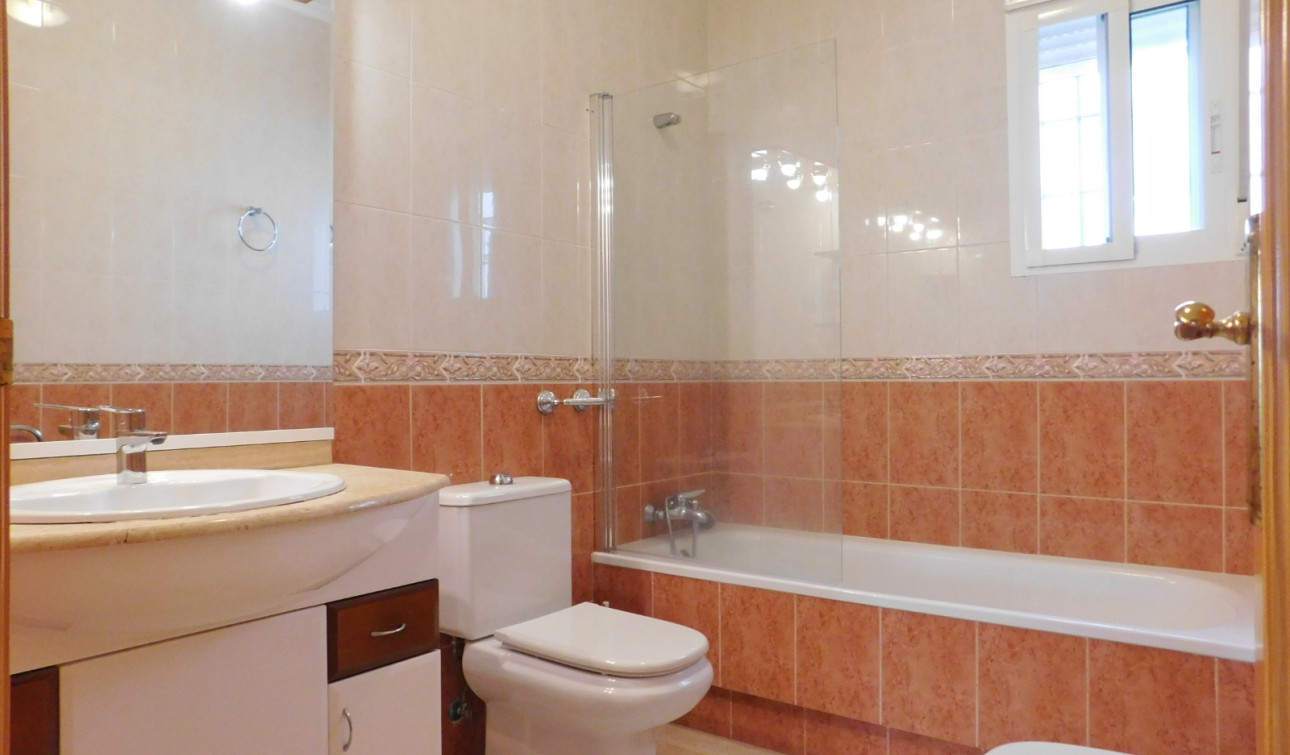 Resale - Detached Villa - Bigastro