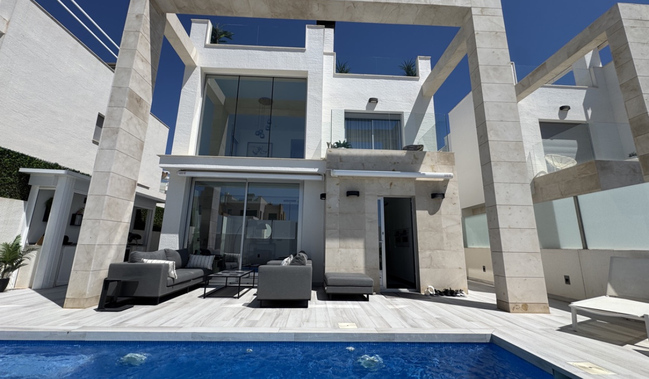 Resale - Detached Villa - Cabo Roig - Lomas de Cabo Roig