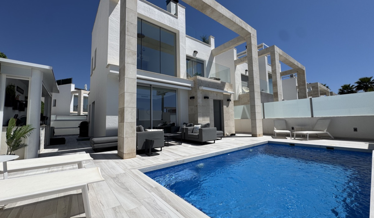 Resale - Detached Villa - Cabo Roig - Lomas de Cabo Roig