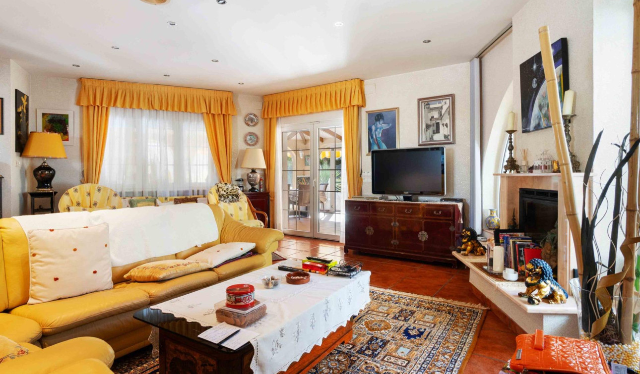 Resale - Detached Villa - Cabo Roig - MUY CERCA DE LA PLAYA