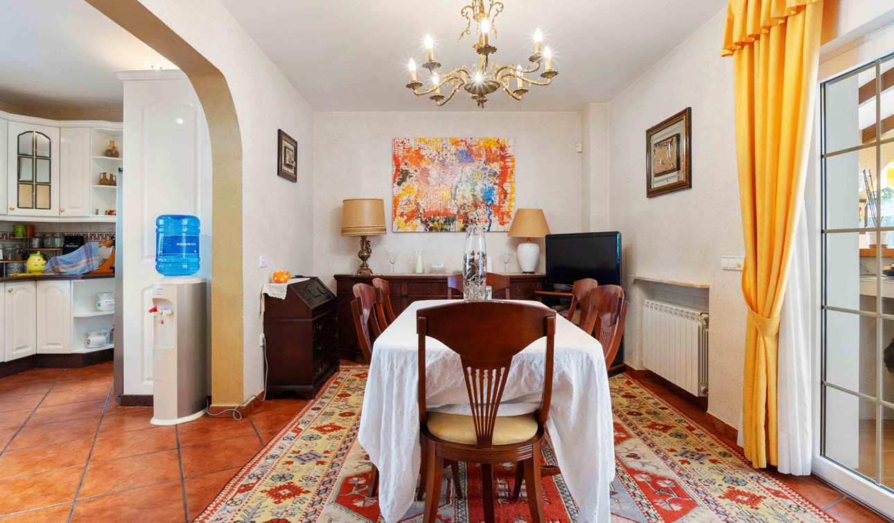 Resale - Detached Villa - Cabo Roig - MUY CERCA DE LA PLAYA