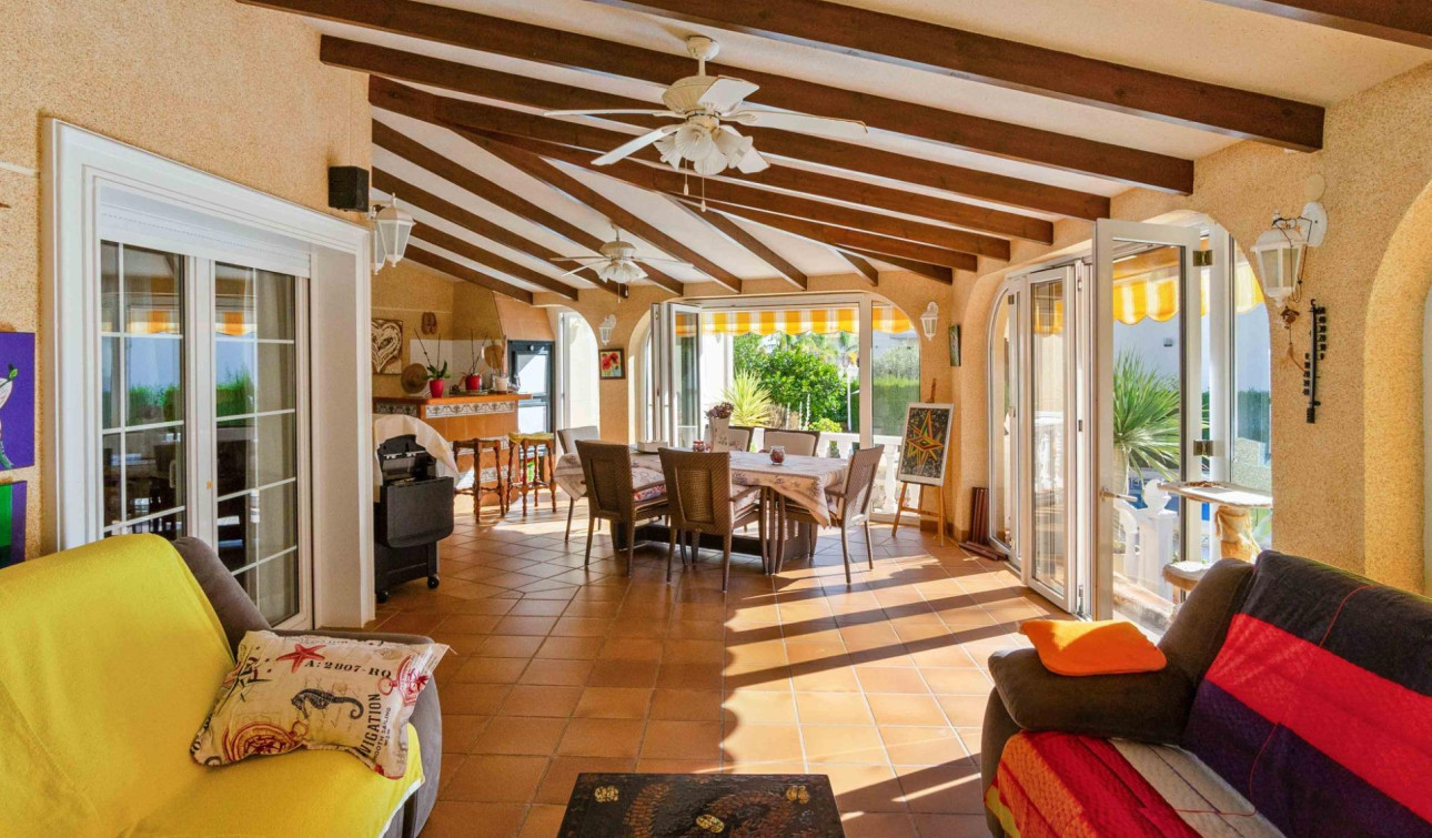 Resale - Detached Villa - Cabo Roig - MUY CERCA DE LA PLAYA