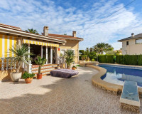 Resale - Detached Villa - Cabo Roig - MUY CERCA DE LA PLAYA