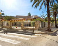 Resale - Detached Villa - Cabo Roig - MUY CERCA DE LA PLAYA