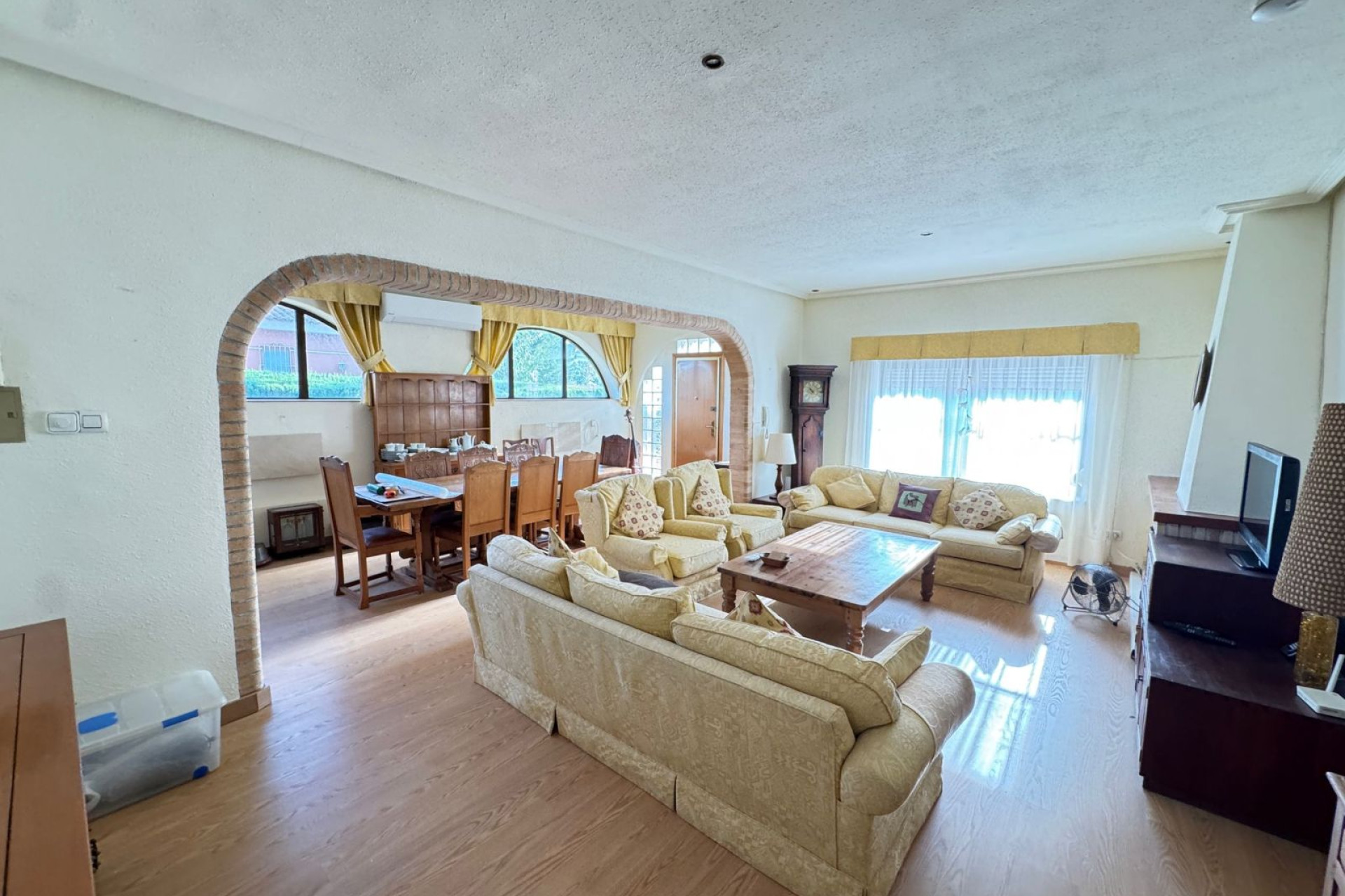 Resale - Detached Villa - Cabo Roig