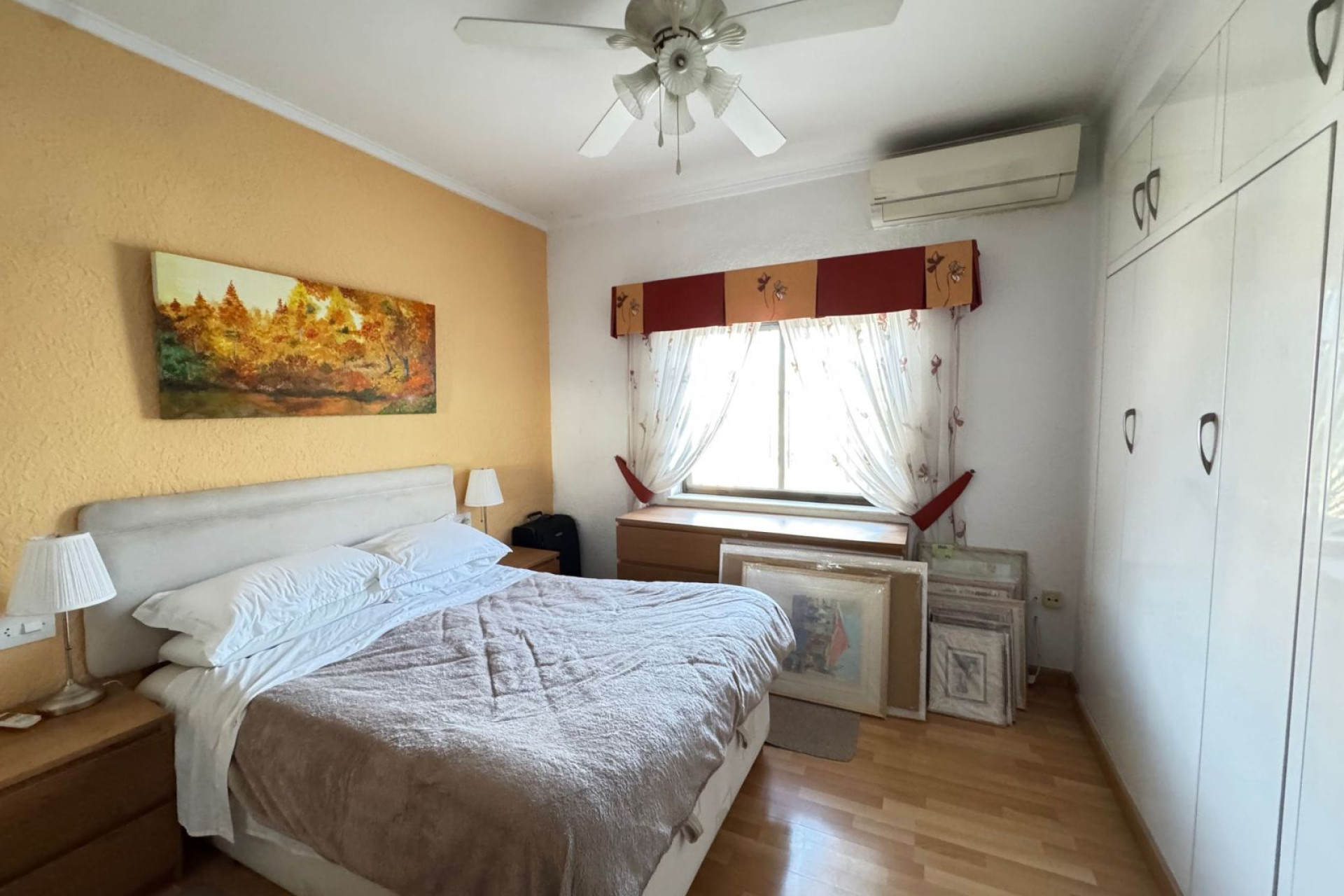 Resale - Detached Villa - Cabo Roig