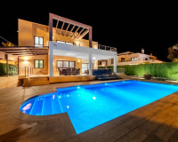 Resale - Detached Villa - Cabo Roig