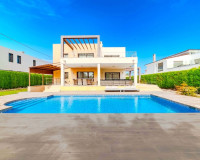 Resale - Detached Villa - Cabo Roig
