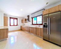 Resale - Detached Villa - Cabo Roig