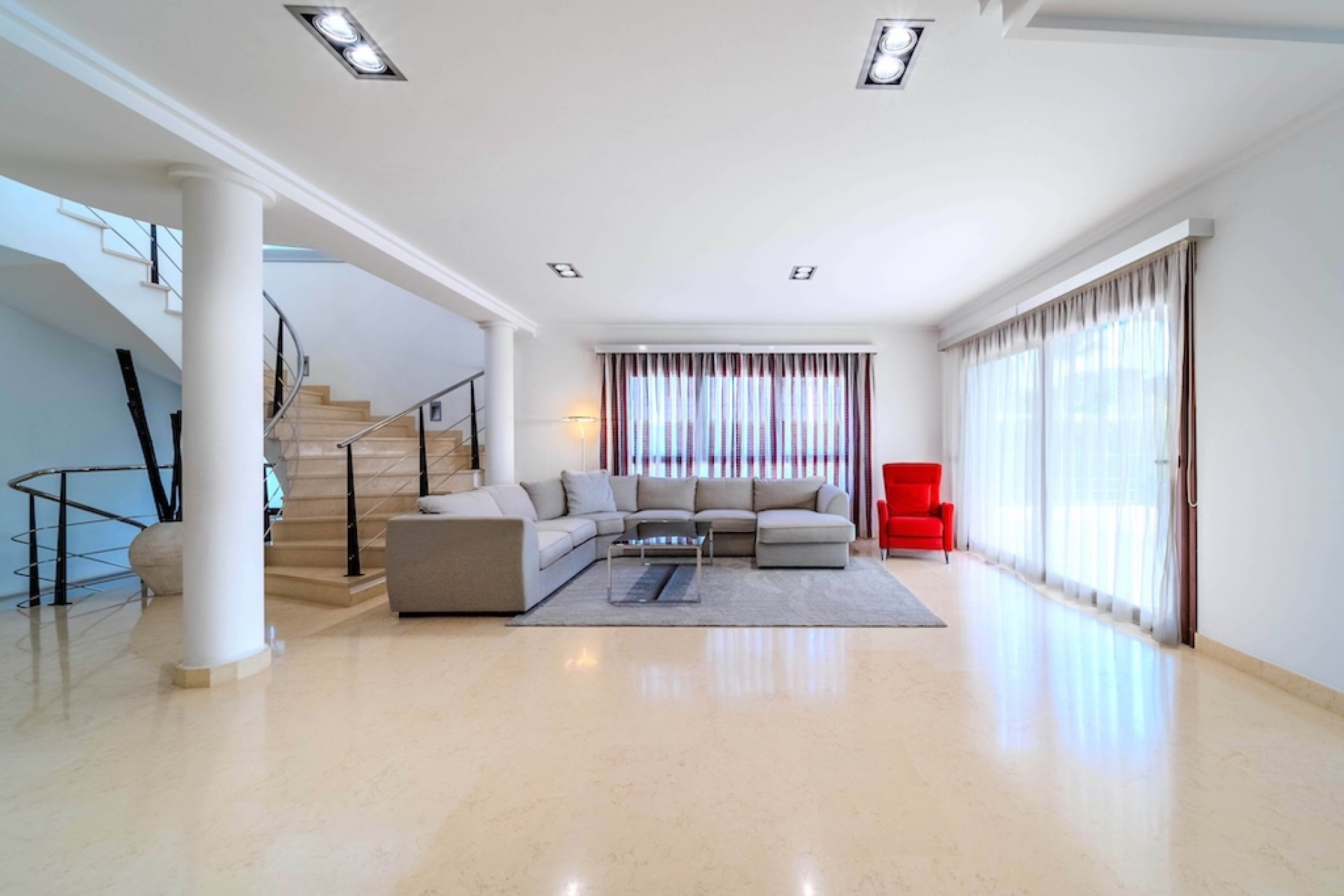 Resale - Detached Villa - Cabo Roig