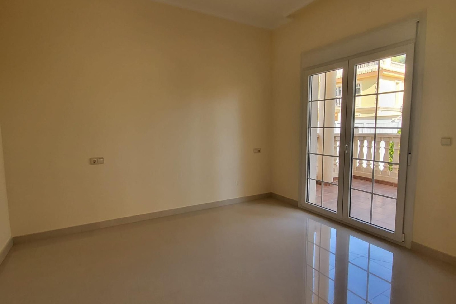 Resale - Detached Villa - Cabo Roig