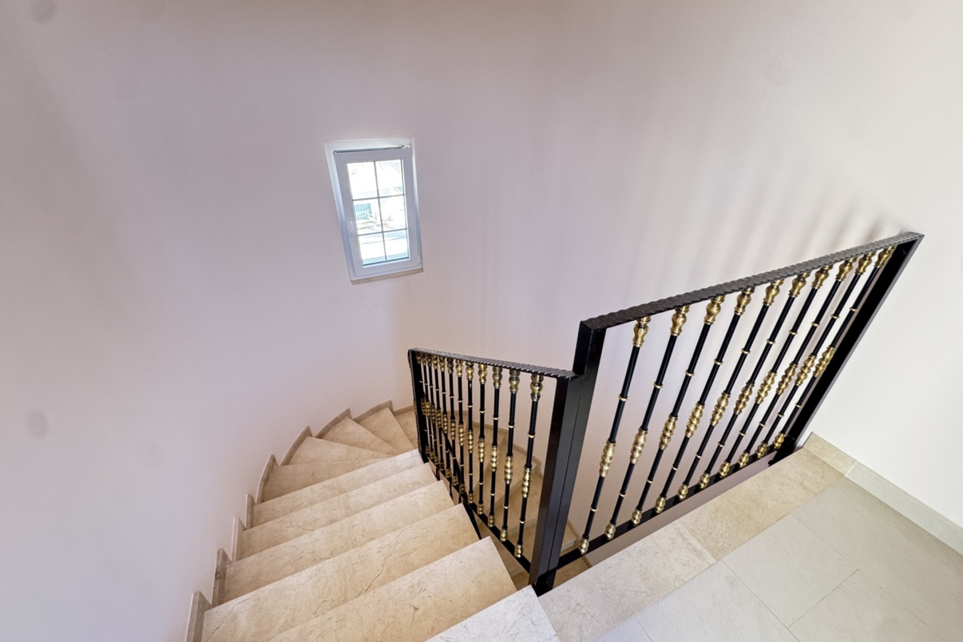 Resale - Detached Villa - Cabo Roig