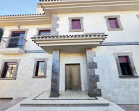 Resale - Detached Villa - Cabo Roig