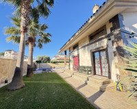 Resale - Detached Villa - Cabo Roig