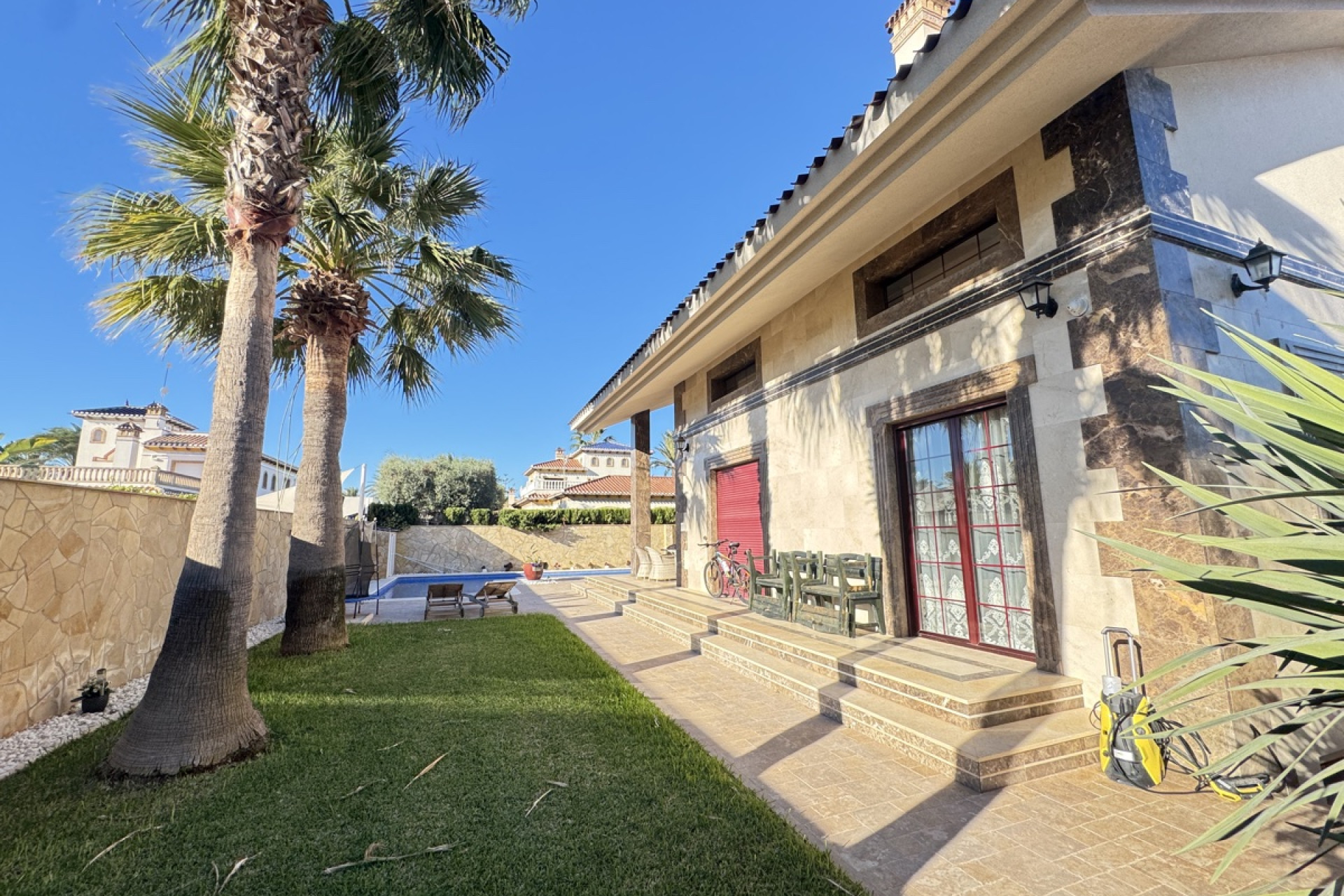 Resale - Detached Villa - Cabo Roig