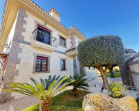 Resale - Detached Villa - Cabo Roig