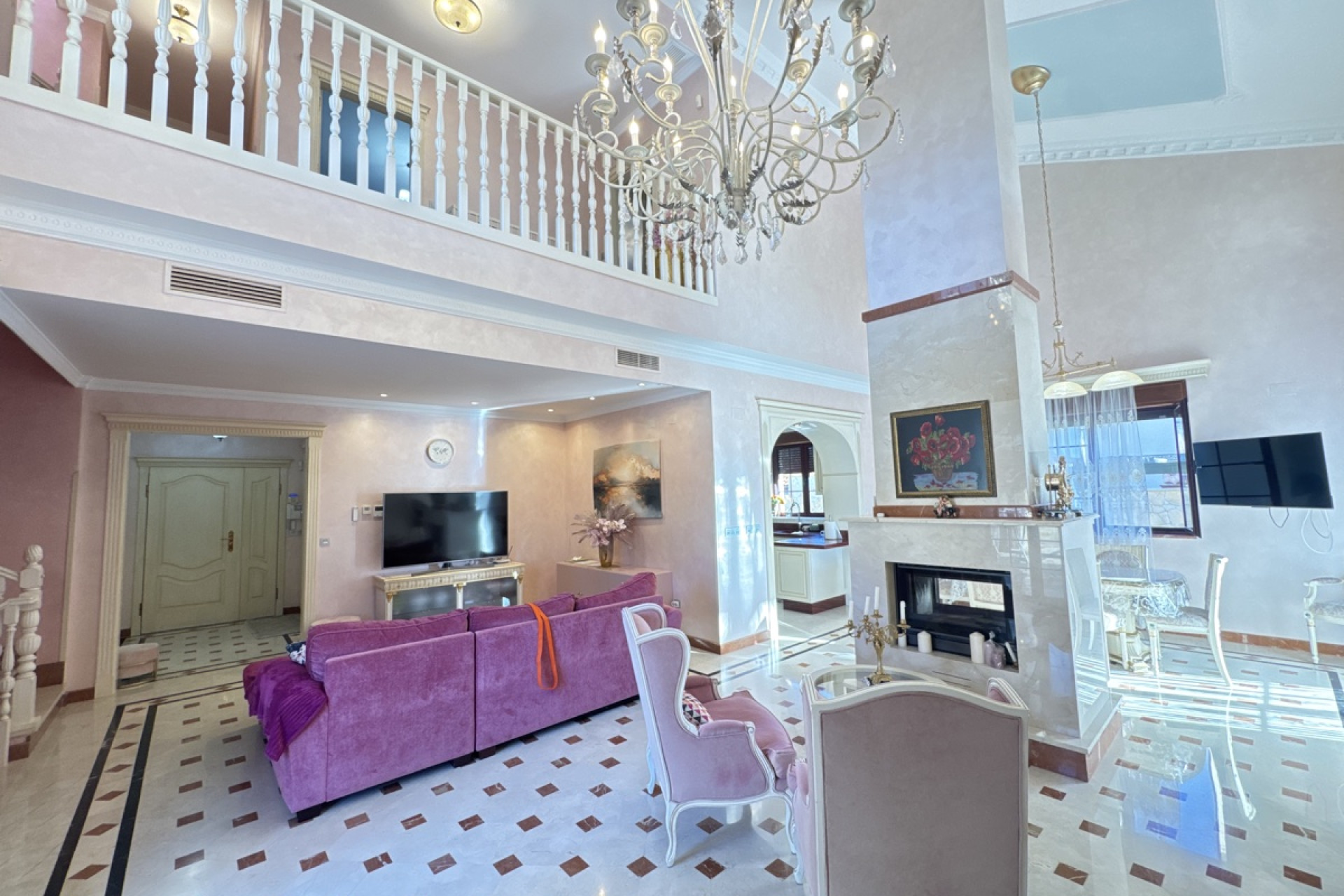 Resale - Detached Villa - Cabo Roig