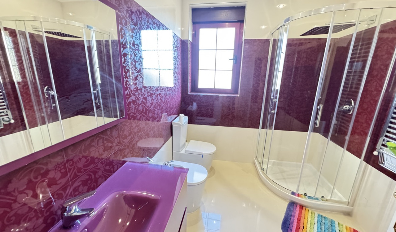 Resale - Detached Villa - Cabo Roig