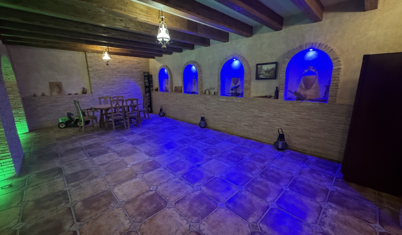 Resale - Detached Villa - Cabo Roig