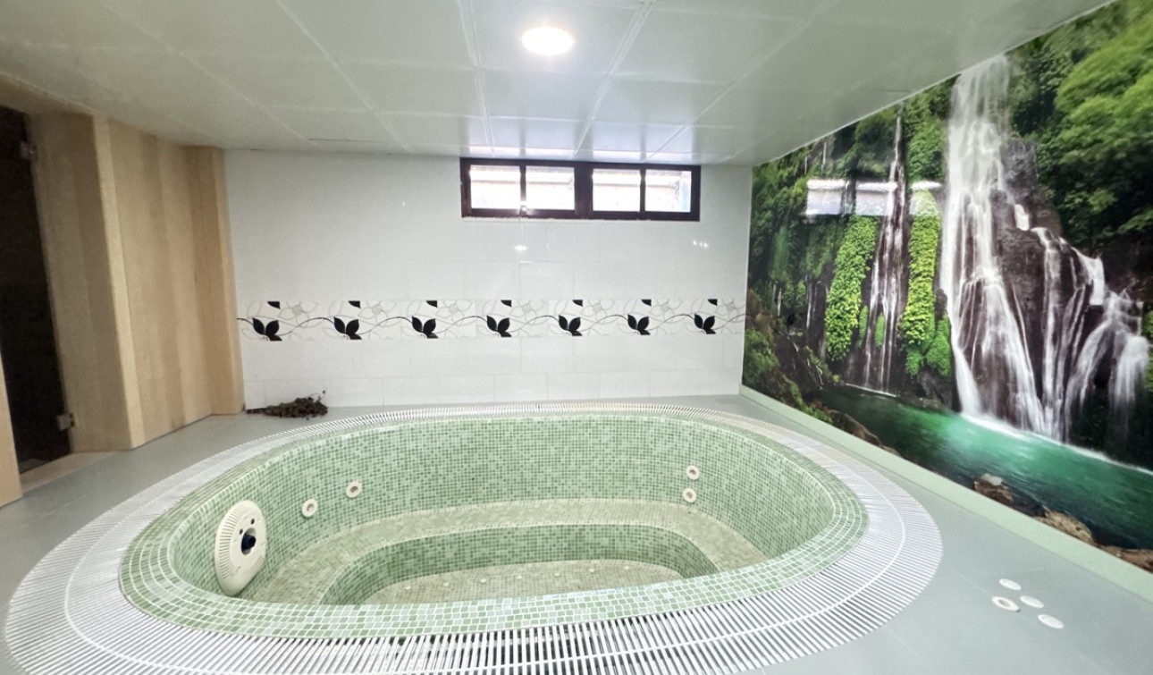 Resale - Detached Villa - Cabo Roig