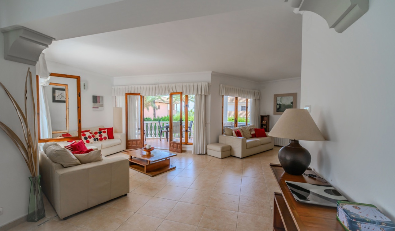 Resale - Detached Villa - Cabo Roig