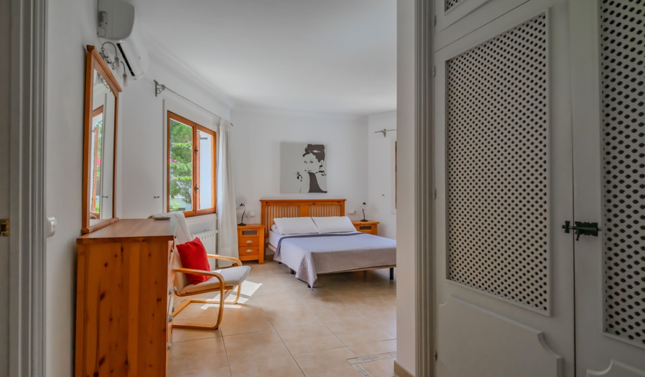 Resale - Detached Villa - Cabo Roig