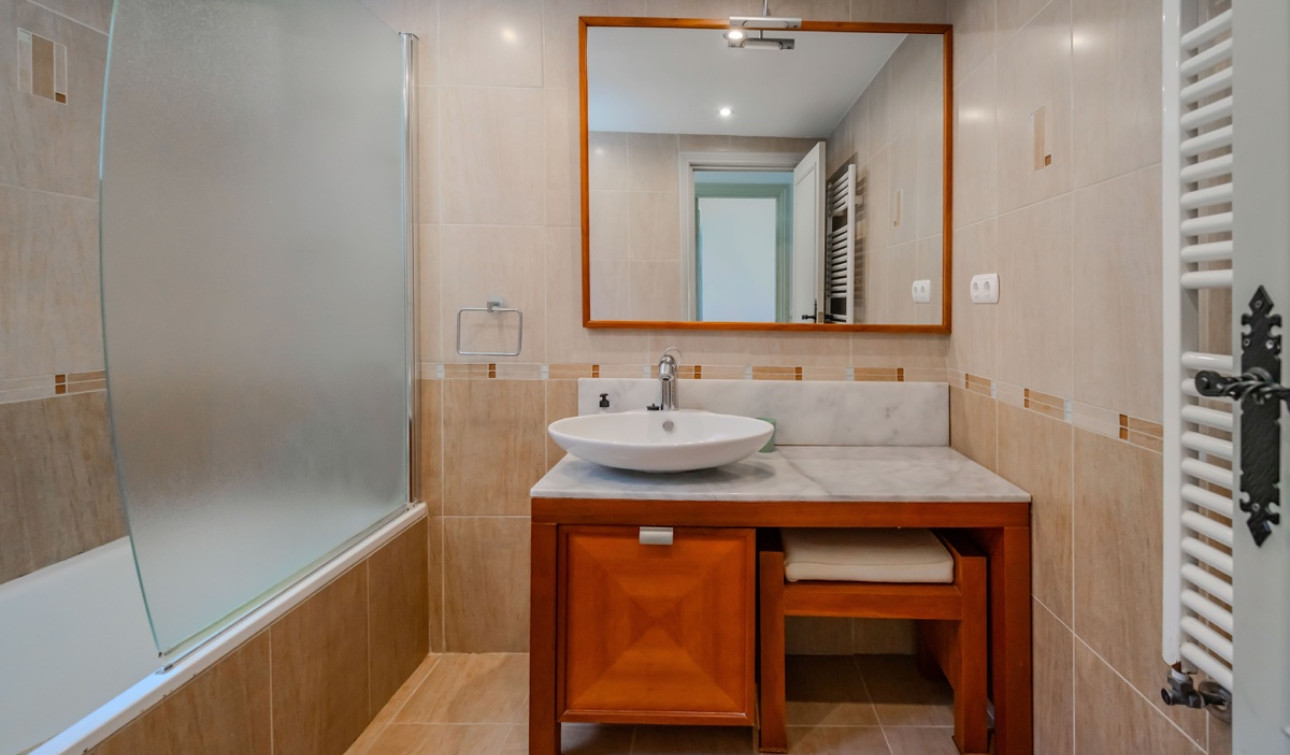 Resale - Detached Villa - Cabo Roig