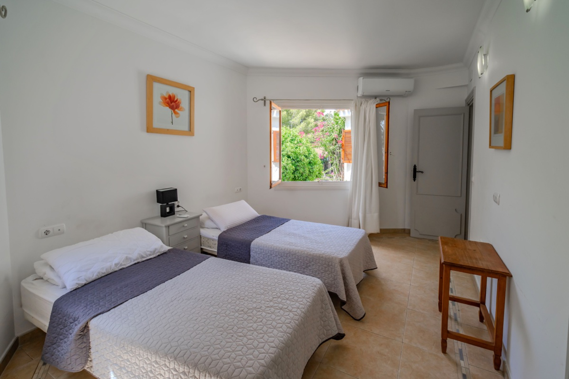 Resale - Detached Villa - Cabo Roig