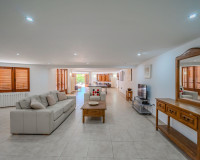Resale - Detached Villa - Cabo Roig