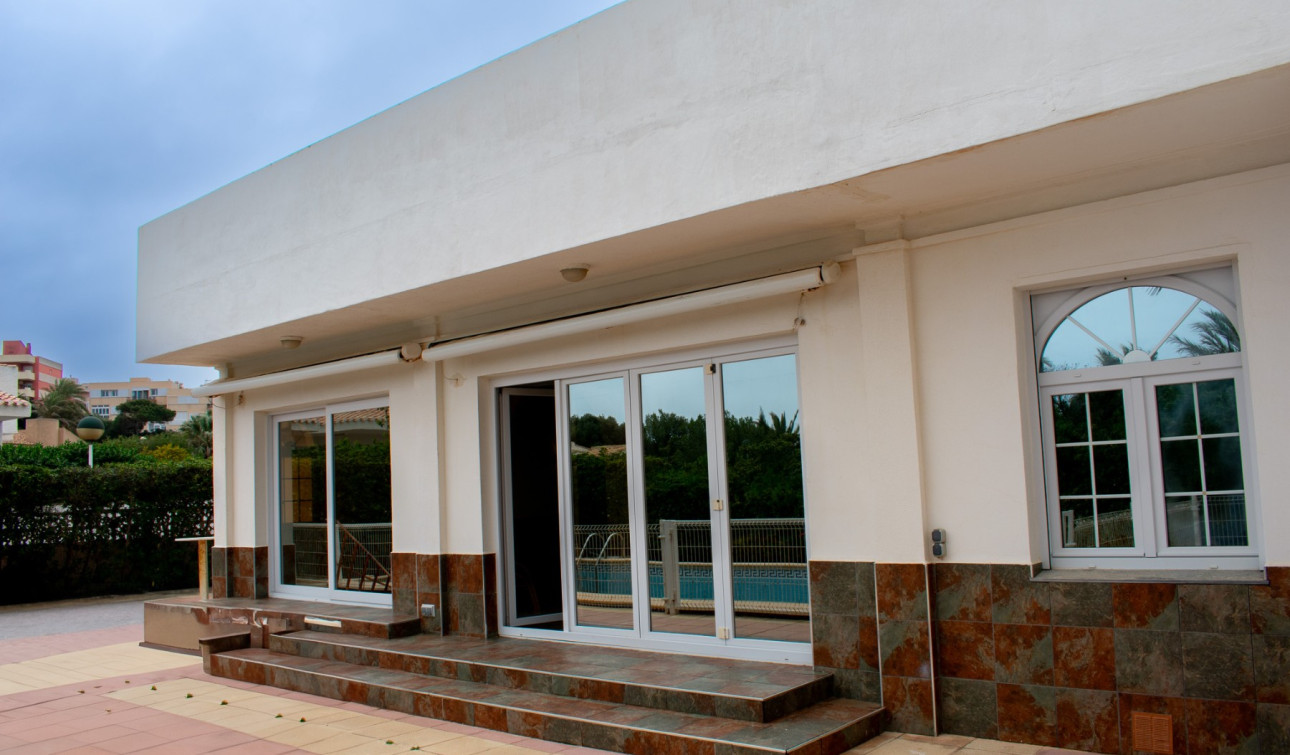 Resale - Detached Villa - Cartagena - La Manga del Mar Menor