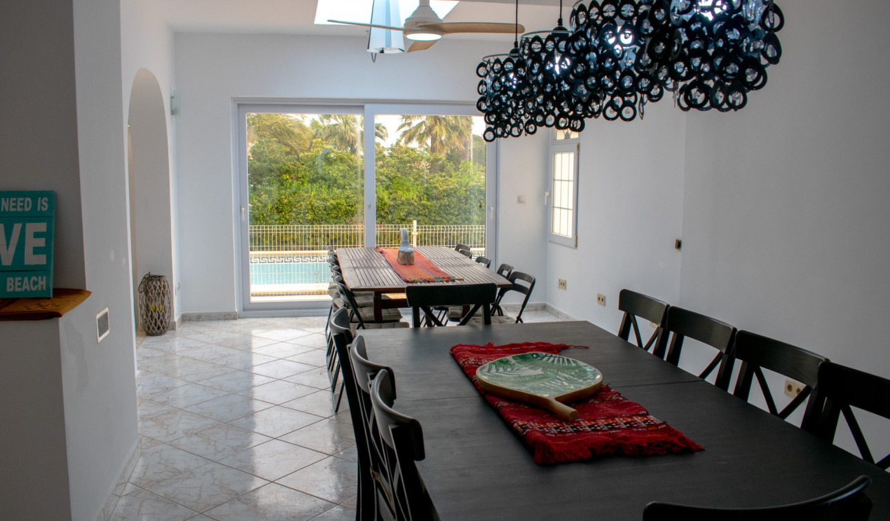 Resale - Detached Villa - Cartagena - La Manga del Mar Menor