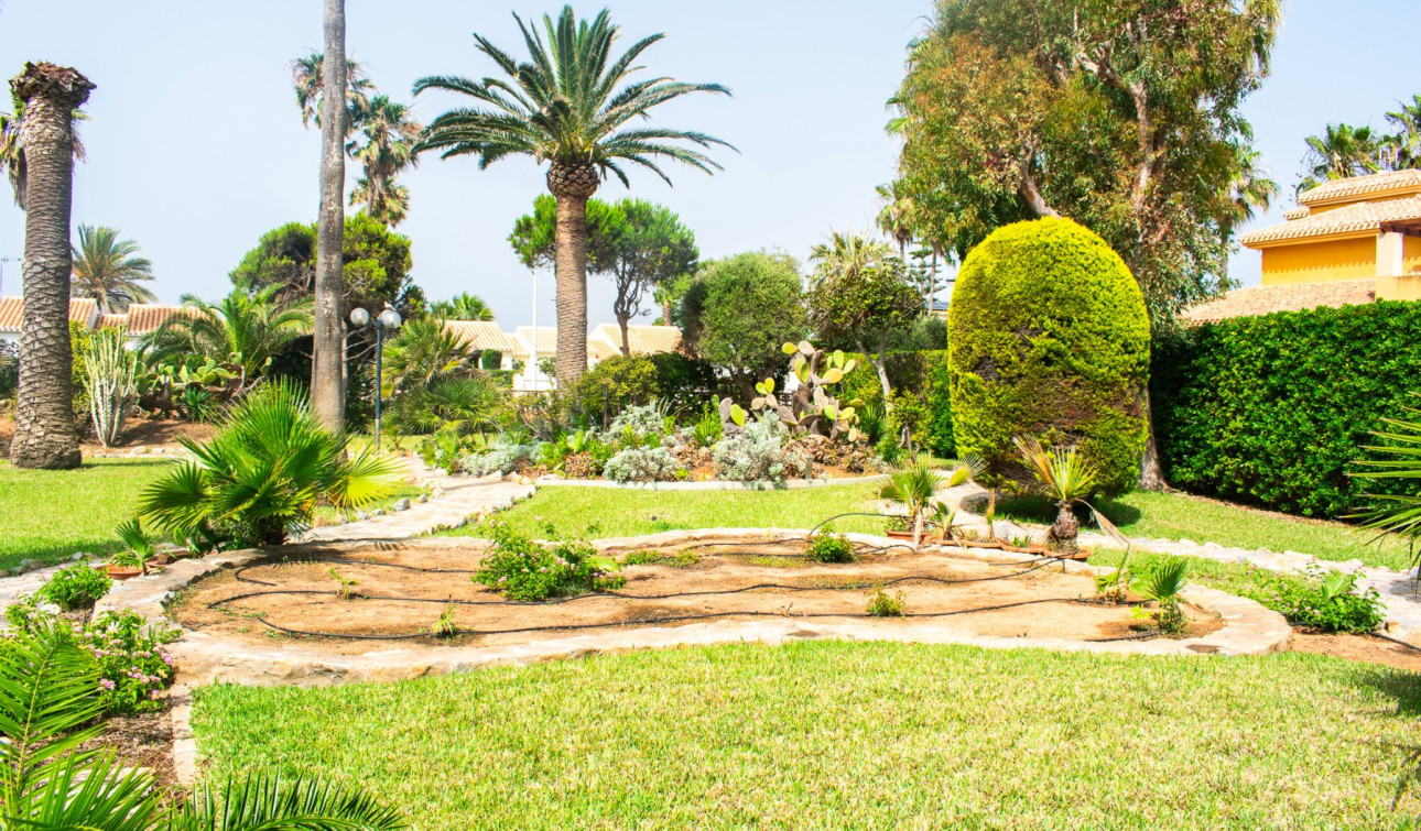 Resale - Detached Villa - Cartagena - La Manga del Mar Menor