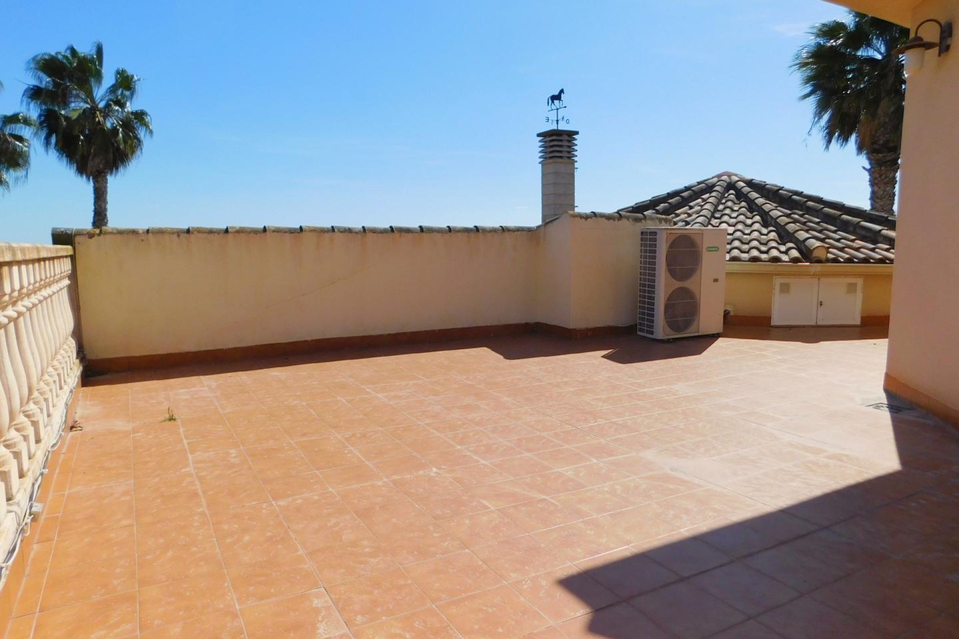 Resale - Detached Villa - Catral