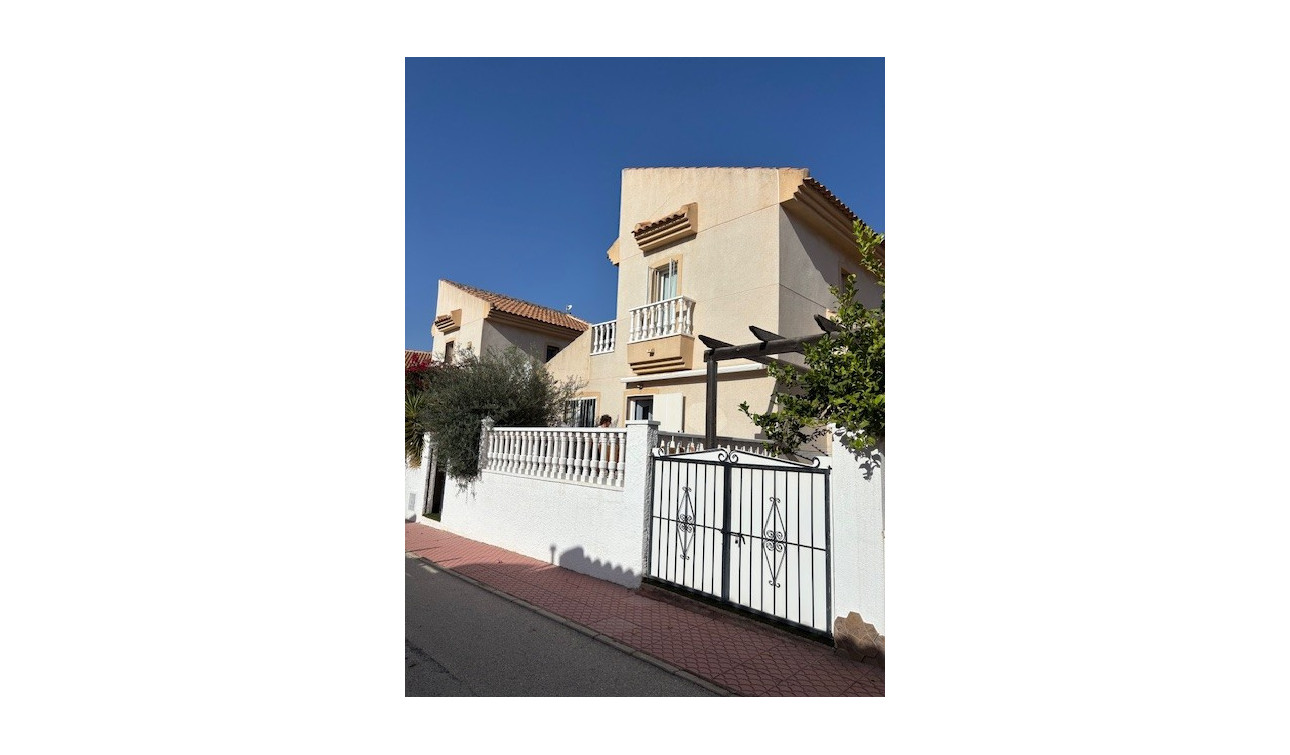 Resale - Detached Villa - Ciudad Quesada - Airstrip