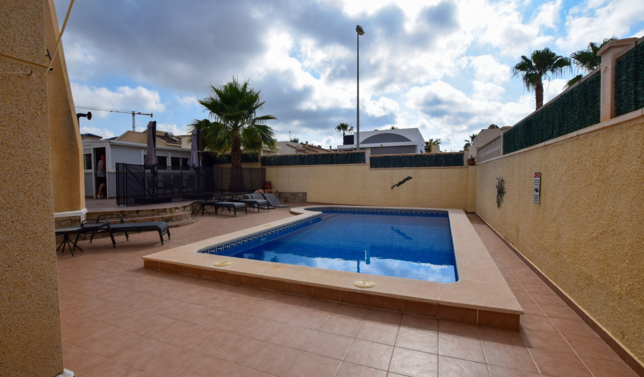 Resale - Detached Villa - Ciudad Quesada - Atalaya (Quesada)