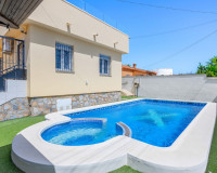 Resale - Detached Villa - Ciudad Quesada - Center