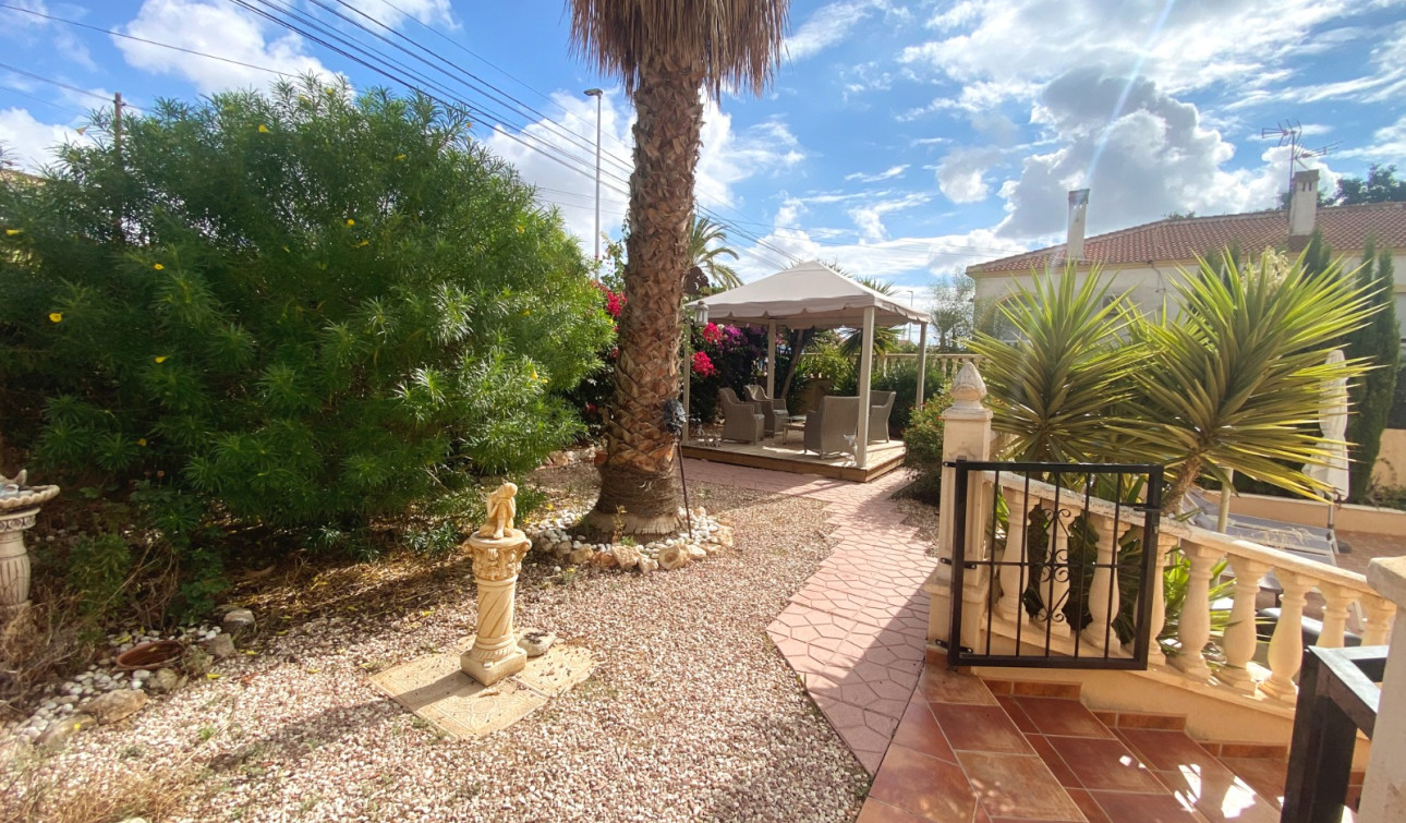 Resale - Detached Villa - Ciudad Quesada - Central Quesada