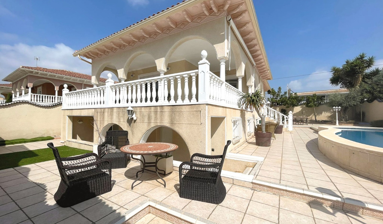 Resale - Detached Villa - Ciudad Quesada - Central Quesada