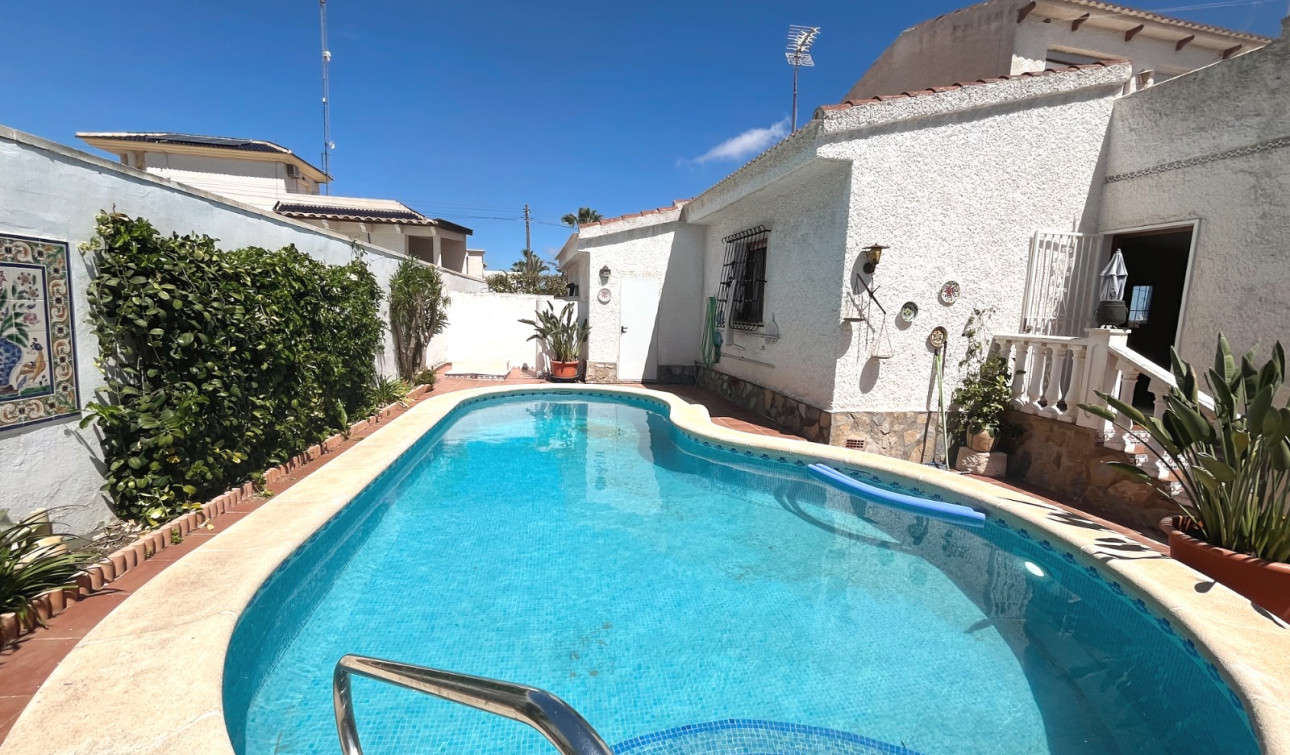 Resale - Detached Villa - Ciudad Quesada - Central Quesada