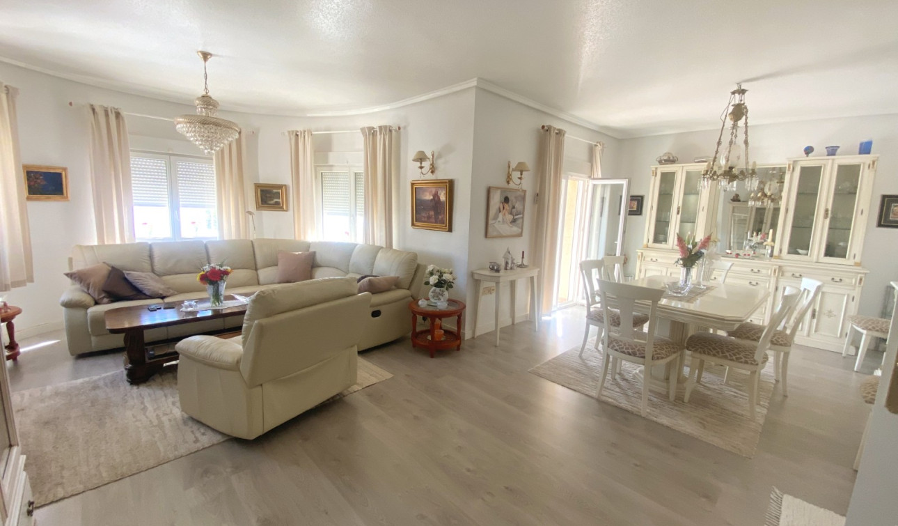 Resale - Detached Villa - Ciudad Quesada - Central Quesada