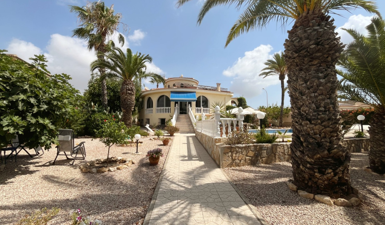 Resale - Detached Villa - Ciudad Quesada - Central Quesada