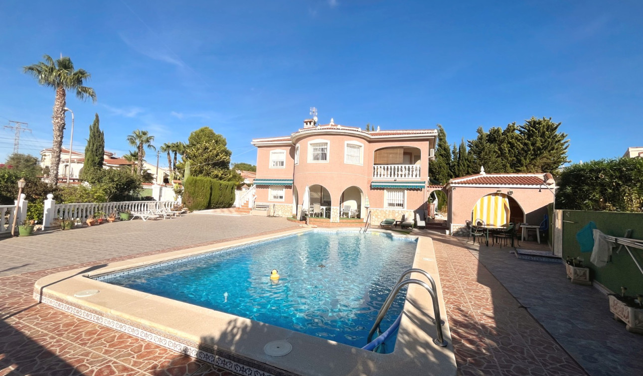 Resale - Detached Villa - Ciudad Quesada - Central Quesada